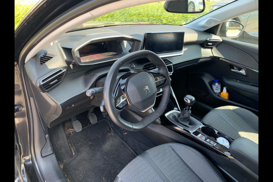 Peugeot 208 1.2 PureTech Blue Lease Allure / Camera / Groot Navi / 16'' / DAB / Cruise Control