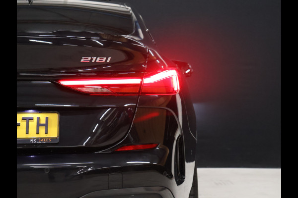 BMW 2 Serie Gran Coupé 218i M Sport [SCHUIFKANTELDAK, M PAKKET, SFEERVERLICHTING, CAMERA, PDC V+A, APPLE CARPLAY, ANDROID, STUURVERWARMING, CRUISE CONTROL, NIEUWSTAAT]