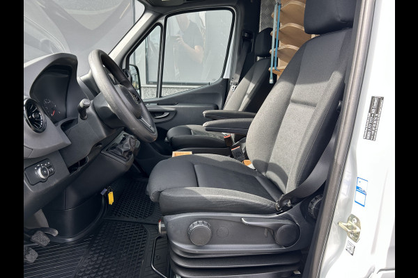 Mercedes-Benz Sprinter 314 CDI L2 H2 MBUX / Trekhaak / Stand kachel / Camera / Navigatie / Cruise control / Airco / 270 Graden achterdeuren