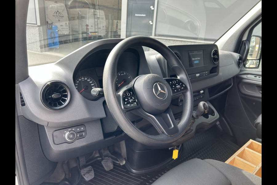 Mercedes-Benz Sprinter 314 CDI L2 H2 MBUX / Trekhaak / Stand kachel / Camera / Navigatie / Cruise control / Airco / 270 Graden achterdeuren