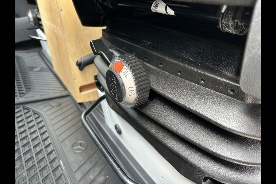 Mercedes-Benz Sprinter 314 CDI L2 H2 MBUX / Trekhaak / Stand kachel / Camera / Navigatie / Cruise control / Airco / 270 Graden achterdeuren