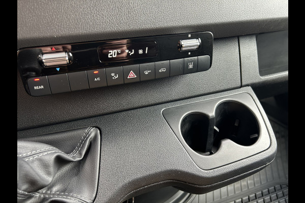 Mercedes-Benz Sprinter 314 CDI L2 H2 MBUX / Trekhaak / Stand kachel / Camera / Navigatie / Cruise control / Airco / 270 Graden achterdeuren