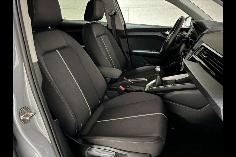 Audi A1 Sportback 30 TFSI Black Edition Virtual Carplay Cruise NAP