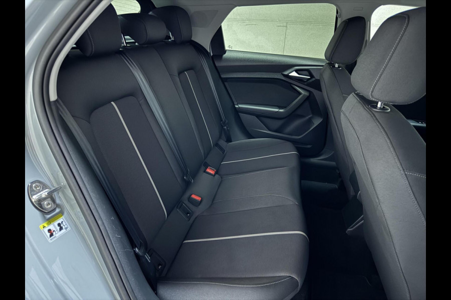Audi A1 Sportback 30 TFSI Black Edition Virtual Carplay Cruise NAP