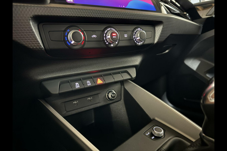 Audi A1 Sportback 30 TFSI Black Edition Virtual Carplay Cruise NAP