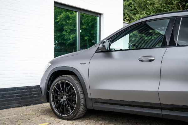 Mercedes-Benz GLA 250 e AMG Panorama Carbon Distronic Memory Magno