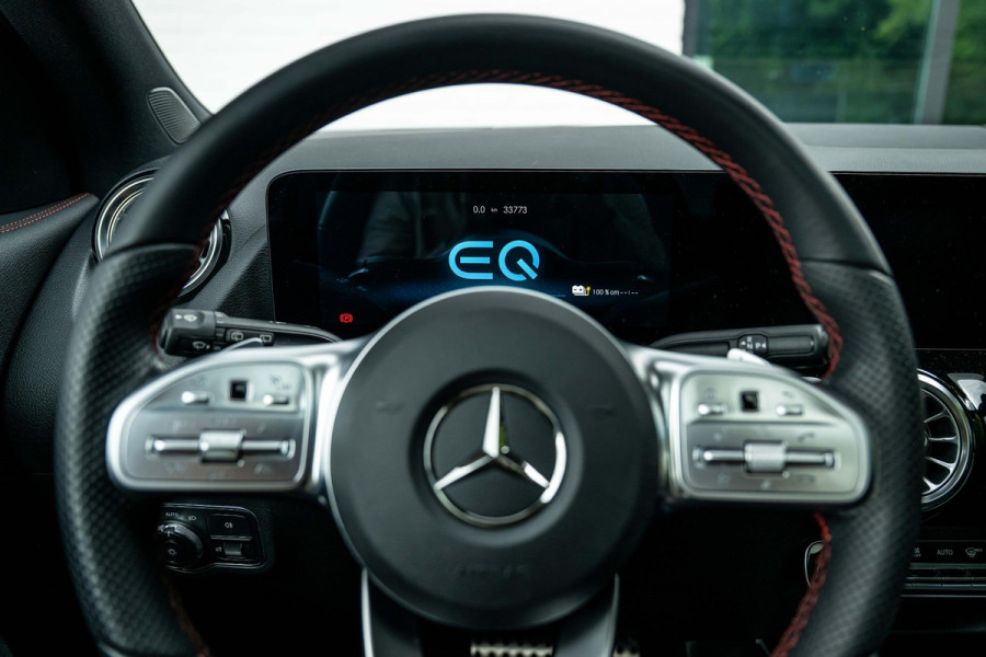 Mercedes-Benz GLA 250 e AMG Panorama Carbon Distronic Memory Magno