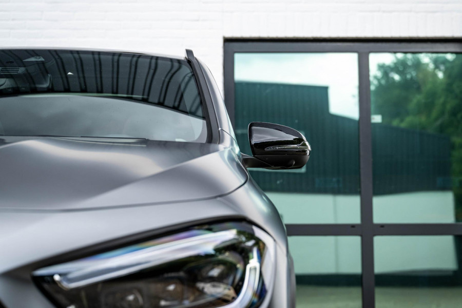 Mercedes-Benz GLA 250 e AMG Panorama Carbon Distronic Memory Magno