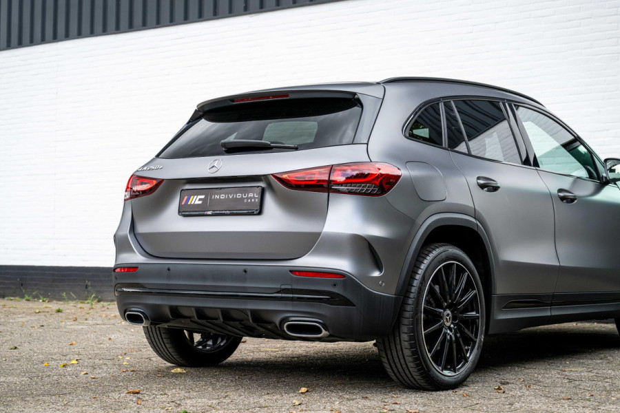 Mercedes-Benz GLA 250 e AMG Panorama Carbon Distronic Memory Magno