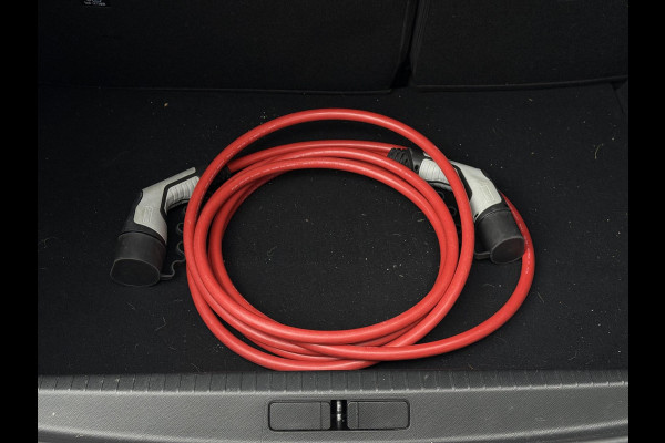 Peugeot e-208 EV Allure 50 kWh Aut. | Navi | Camera | CarPlay |