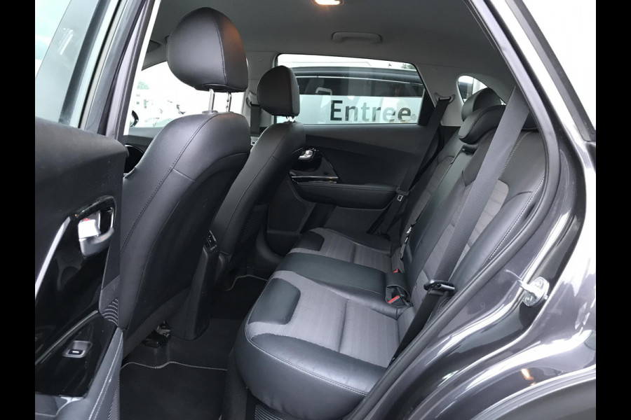 Kia Niro 1.6 Hybrid First Edition Trekhaak dealer onderhoud