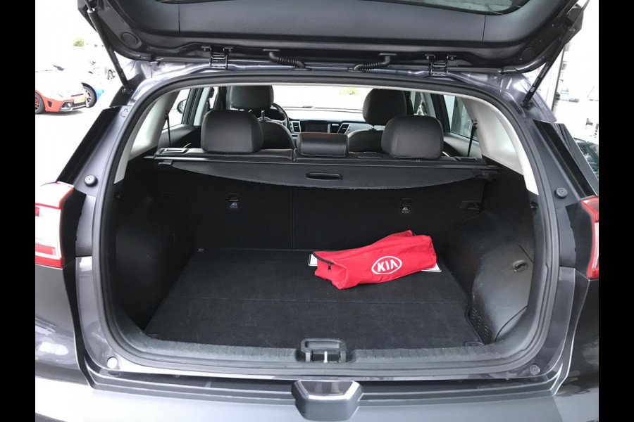 Kia Niro 1.6 Hybrid First Edition Trekhaak dealer onderhoud