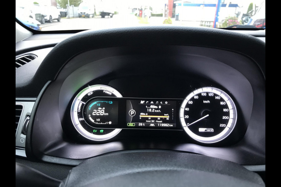 Kia Niro 1.6 Hybrid First Edition Trekhaak dealer onderhoud