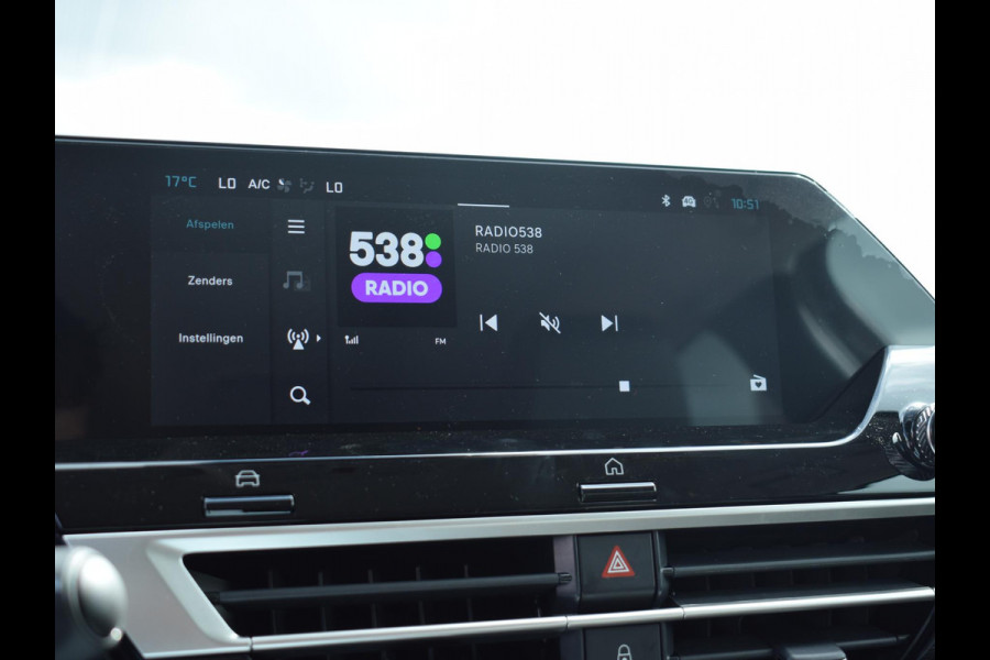 Citroën C4 1.2 Hybrid 145pk Collection CAMERA MET SENSOREN | NAVI & CARPLAY | E.C.C. | STOELVERWARMING | UIT VOORRAAD LEVERBAAR