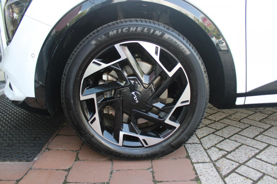 Kia Sportage 1.6 T-GDi Plug-in Hybrid AWD GT-Line | PANORAMISCH SCHUIF / KANTELDAK | 360° CAMERA | 19"GT-LINE VELGEN | ZWARTE HEMELBEKLEDING | MATRIX LED KOPLAMPEN | INTELLIGENT KOPLAMPSYSTEEM (FLS)| TRIPLE ZONE CLIMATE CONTROL | LEDERENBEKLEDING | STOEL VERWARMING/ VENTILATIE | STUUR VERWARMING | ACHTERBANK VERWARMING |  DODEHOEKASSITENTIE (BCA)|