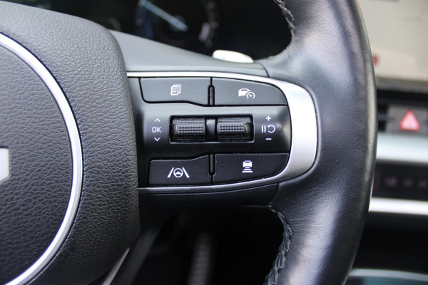 Kia Sportage 1.6 T-GDi Plug-in Hybrid AWD GT-Line | PANORAMISCH SCHUIF / KANTELDAK | 360° CAMERA | 19"GT-LINE VELGEN | ZWARTE HEMELBEKLEDING | MATRIX LED KOPLAMPEN | INTELLIGENT KOPLAMPSYSTEEM (FLS)| TRIPLE ZONE CLIMATE CONTROL | LEDERENBEKLEDING | STOEL VERWARMING/ VENTILATIE | STUUR VERWARMING | ACHTERBANK VERWARMING |  DODEHOEKASSITENTIE (BCA)|