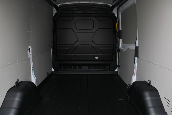 Ford Transit 350 2.0 TDCI L2H2 Trend 130pk - Facelift - Adaptive Cruise - Navigatie - Blind Spot - 360 Camera - Stoel - Stuurverwarming - Rij