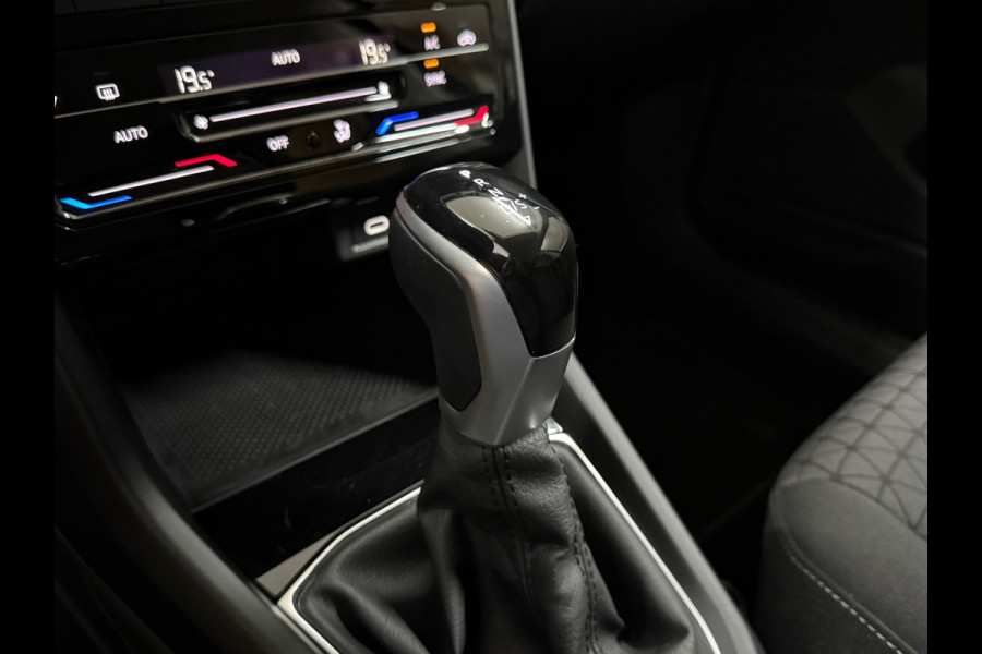 Volkswagen T-Cross 1.0 TSI Life Automaat | Carplay | Virtual Cockpit | App Connect