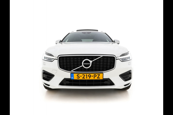 Volvo XC60 2.0 T8 Twin Engine AWD R-Design Aut. *PANO | LEATHER-MICROFIBRE | FULL-LED | BLIS | SPORTSEATS | DIGI-COCKPIT | CAMERA | NAVI-FULLMAP | LANE-ASSIST | TOWBAR | PRIVACY-GLASS | 20''ALU*