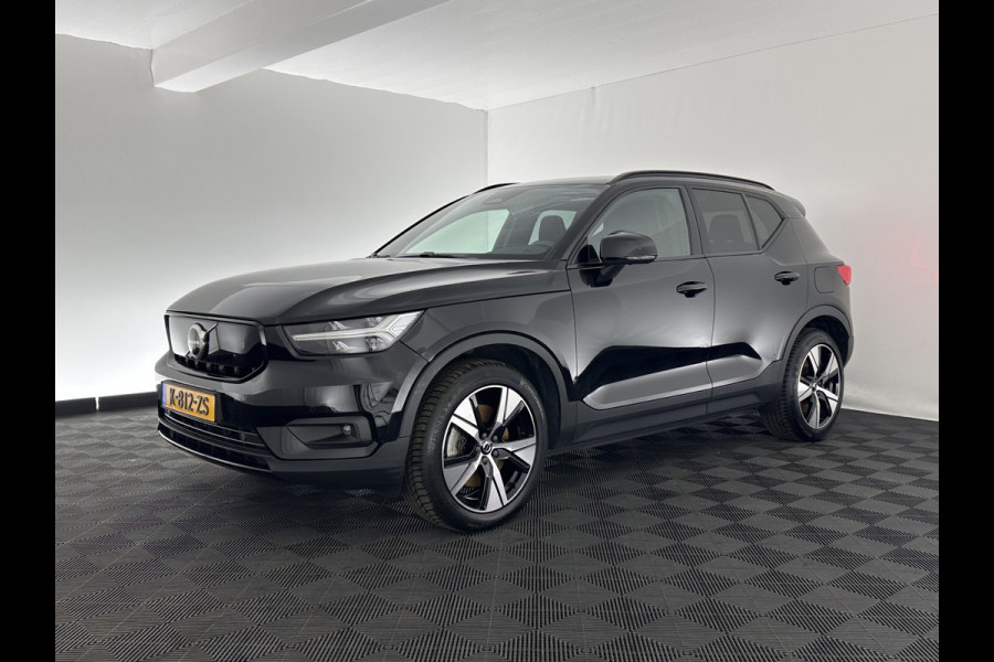 Volvo XC40 Recharge P8 AWD R-Design [ 3-Fase ] (INCL-BTW) *HEATPUMP | LEATHER-ALCANTARA | DIGI-COCKPIT | FULL-LED | PREMIUM-AUDIO | TOP-VIEW | CARPLAY | NAVI-FULLMAP | ECC | PDC | HEATED-SPORTSEATS | BLIS | PRIVACY-GLASS | 19''ALU *