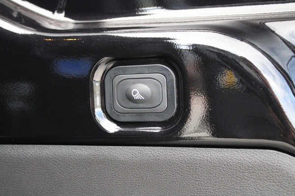 Ford Transit 350 2.0 TDCI L2H2 Limited 165pk - Adaptive Cruise - Xenon - Navi - Blind Spot - 360 camera - Rijklaar
