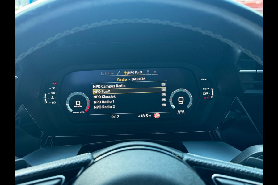 Audi A3 Sportback 35TFSI 150PK S-LINE PANORAMADAK STOELVERWARMING NAP NEDERLANDSE AUTO RS ZETELS NIEUWE MODEL