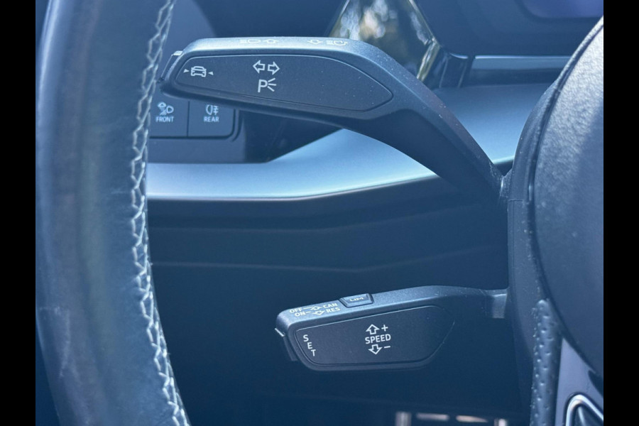 Audi A3 Sportback 35TFSI 150PK S-LINE PANORAMADAK STOELVERWARMING NAP NEDERLANDSE AUTO RS ZETELS NIEUWE MODEL