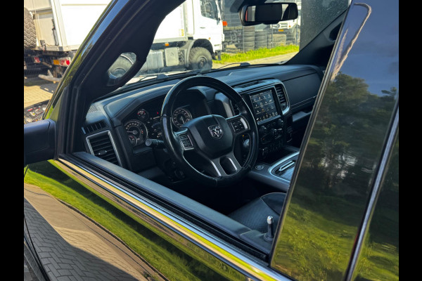 Dodge Ram 1500 5.7 V8 CREW CAB GAS LIMITED DONKERE HEMEL SCHUIFDAK LUCHTVERING RAMBOX TREKHAAK 3500KG STOELVERWARMING