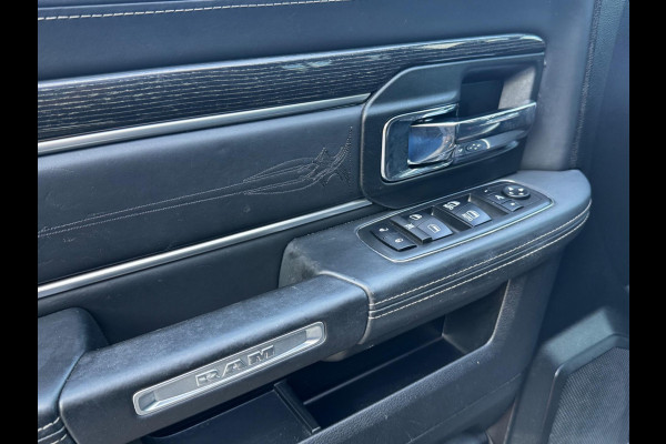 Dodge Ram 1500 5.7 V8 CREW CAB GAS LIMITED DONKERE HEMEL SCHUIFDAK LUCHTVERING RAMBOX TREKHAAK 3500KG STOELVERWARMING