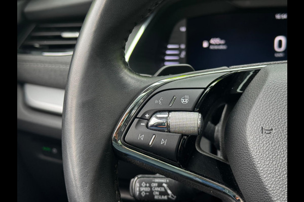 Škoda Octavia Combi E-TSI 110PK BUSINESS PLUS PANORAMADAK CARPLAY VIRTUAL NAP NEDERLANDSE AUTO