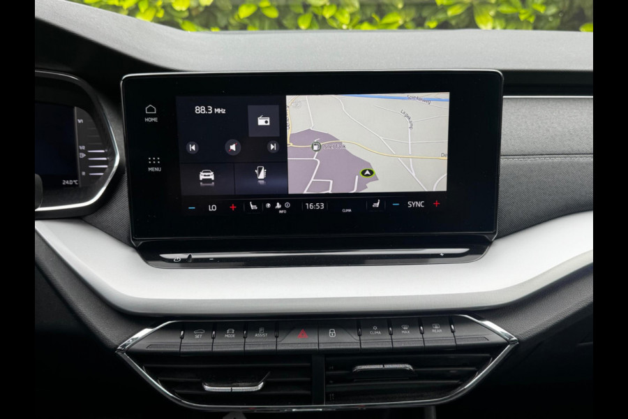 Škoda Octavia Combi E-TSI 110PK BUSINESS PLUS PANORAMADAK CARPLAY VIRTUAL NAP NEDERLANDSE AUTO