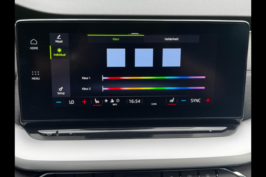 Škoda Octavia Combi E-TSI 110PK BUSINESS PLUS PANORAMADAK CARPLAY VIRTUAL NAP NEDERLANDSE AUTO