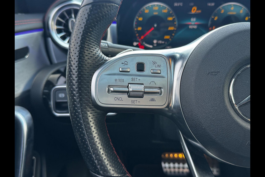 Mercedes-Benz CLA-Klasse CLA 250 4MATIC PREMIUM PLUS AMG HUD PANORAMADAK BTW ORIGINEEL NEDERLANDS NAP DEALER ONDERHOUDEN
