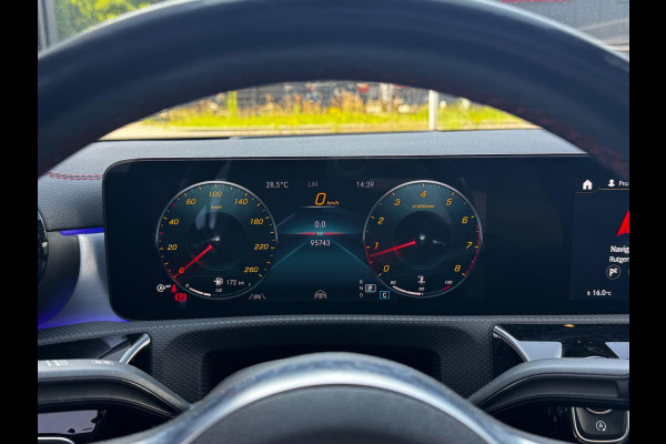 Mercedes-Benz CLA-Klasse CLA 250 4MATIC PREMIUM PLUS AMG HUD PANORAMADAK BTW ORIGINEEL NEDERLANDS NAP DEALER ONDERHOUDEN
