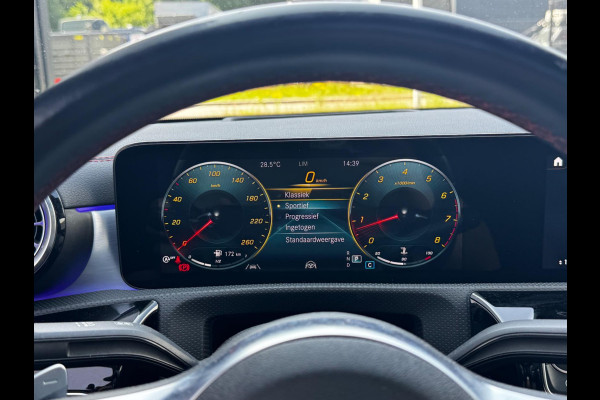 Mercedes-Benz CLA-Klasse CLA 250 4MATIC PREMIUM PLUS AMG HUD PANORAMADAK BTW ORIGINEEL NEDERLANDS NAP DEALER ONDERHOUDEN
