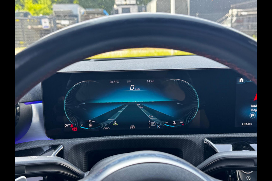 Mercedes-Benz CLA-Klasse CLA 250 4MATIC PREMIUM PLUS AMG HUD PANORAMADAK BTW ORIGINEEL NEDERLANDS NAP DEALER ONDERHOUDEN