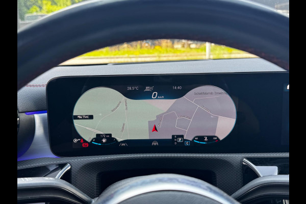 Mercedes-Benz CLA-Klasse CLA 250 4MATIC PREMIUM PLUS AMG HUD PANORAMADAK BTW ORIGINEEL NEDERLANDS NAP DEALER ONDERHOUDEN