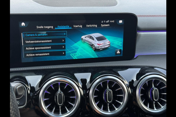 Mercedes-Benz CLA-Klasse CLA 250 4MATIC PREMIUM PLUS AMG HUD PANORAMADAK BTW ORIGINEEL NEDERLANDS NAP DEALER ONDERHOUDEN