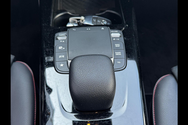 Mercedes-Benz CLA-Klasse CLA 250 4MATIC PREMIUM PLUS AMG HUD PANORAMADAK BTW ORIGINEEL NEDERLANDS NAP DEALER ONDERHOUDEN