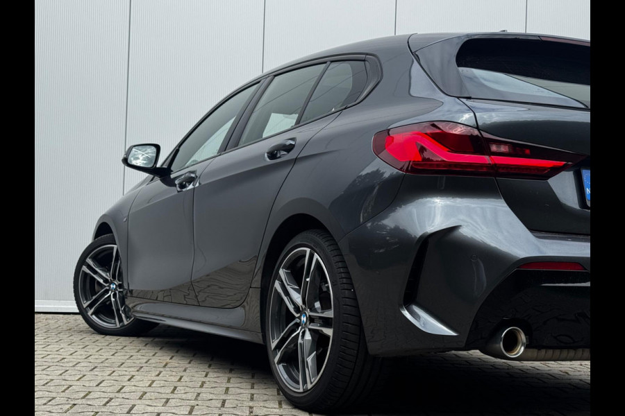 BMW 1-serie 118i HIGH EXECUTIVE M SPORT PANORAMADAK VIRTUAL DASH NAP ORIGINEEL NEDERLANDS M PAKKET