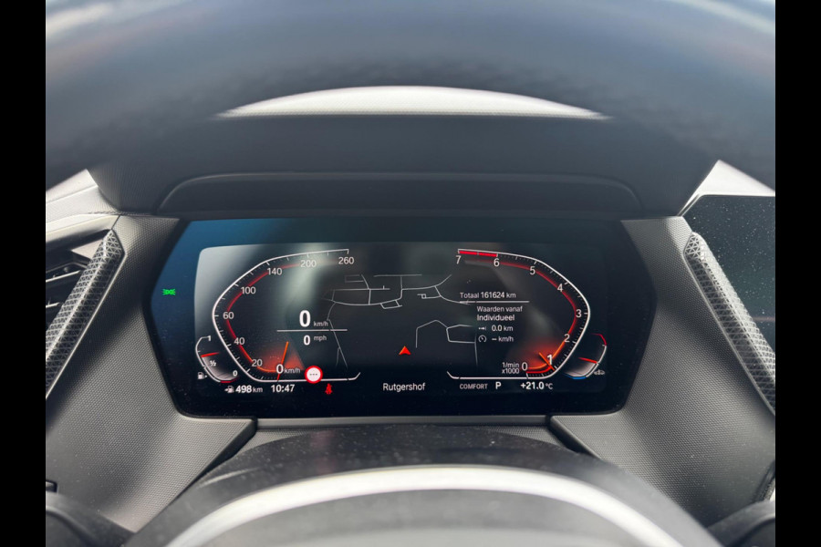 BMW 1-serie 118i HIGH EXECUTIVE M SPORT PANORAMADAK VIRTUAL DASH NAP ORIGINEEL NEDERLANDS M PAKKET