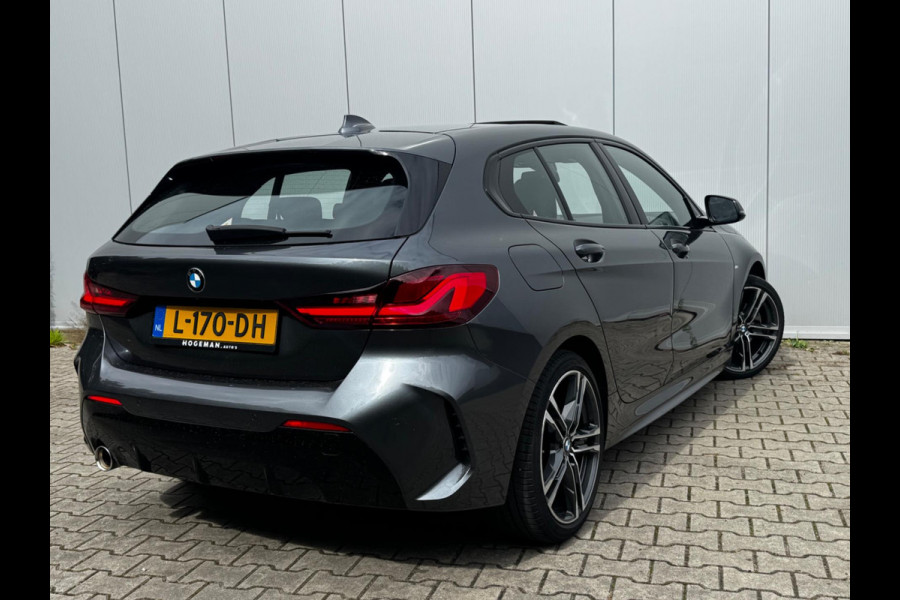 BMW 1-serie 118i HIGH EXECUTIVE M SPORT PANORAMADAK VIRTUAL DASH NAP ORIGINEEL NEDERLANDS M PAKKET