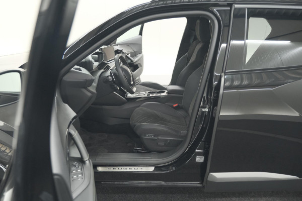 Peugeot 2008 PureTech 130 EAT8 GT | 360 Camera | Adaptieve Cruise Control | Stoelmassage | Apple Carplay