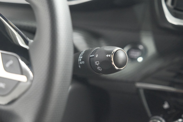 Peugeot 2008 PureTech 130 EAT8 GT | 360 Camera | Adaptieve Cruise Control | Stoelmassage | Apple Carplay