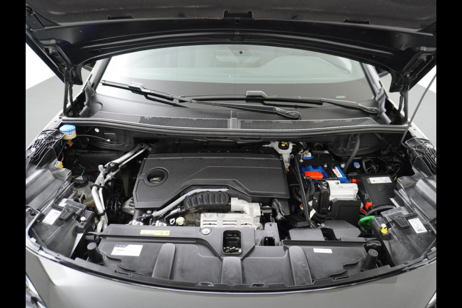 Peugeot 5008 Hybrid 136pk Allure Pack Business NAVI | 7 PERSOONS | RIJKLAAR INCL. 12 MND. BOVAGGARANTIE