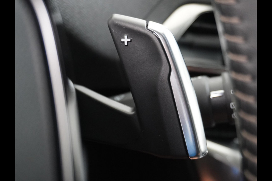 Peugeot 5008 Hybrid 136pk Allure Pack Business NAVI | 7 PERSOONS | RIJKLAAR INCL. 12 MND. BOVAGGARANTIE
