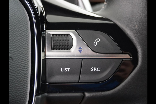 Peugeot 5008 Hybrid 136pk Allure Pack Business NAVI | 7 PERSOONS | RIJKLAAR INCL. 12 MND. BOVAGGARANTIE