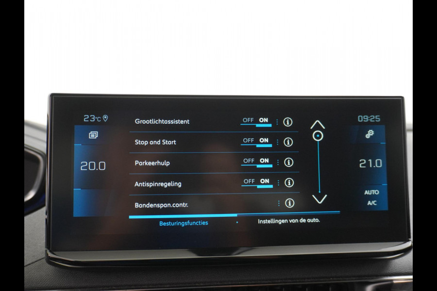 Peugeot 5008 Hybrid 136pk Allure Pack Business NAVI | 7 PERSOONS | RIJKLAAR INCL. 12 MND. BOVAGGARANTIE