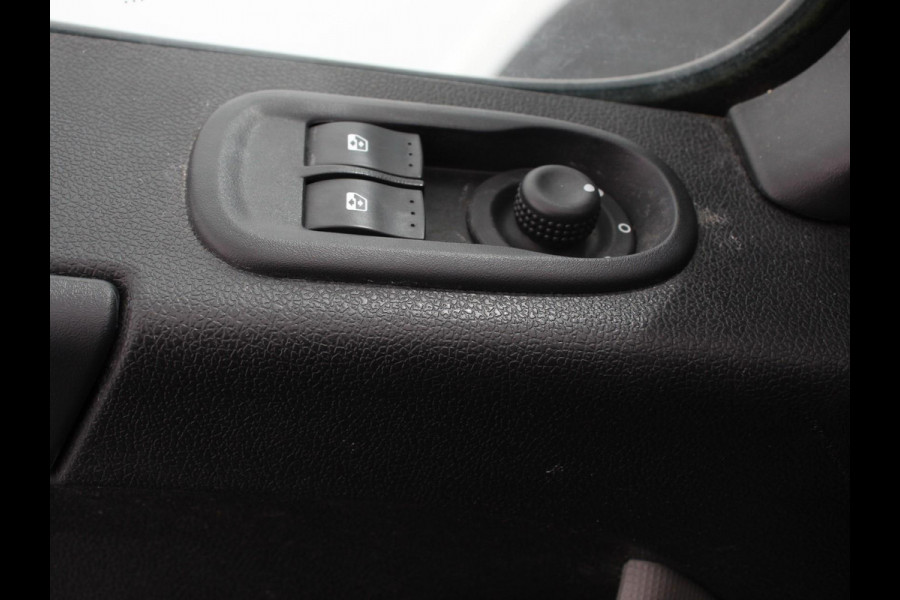 Opel Movano 2.3 CDTI L2H2 Navigatie Cruise control  Climate control Trekhaak Sidebars Euro6