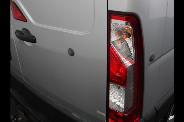 Opel Movano 2.3 CDTI L2H2 Navigatie Cruise control  Climate control Trekhaak Sidebars Euro6
